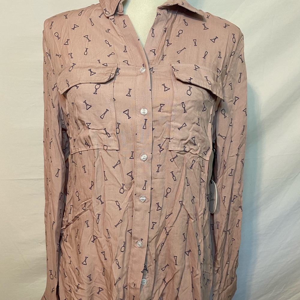 🍍🍍Wine Glass Button Up Blouse